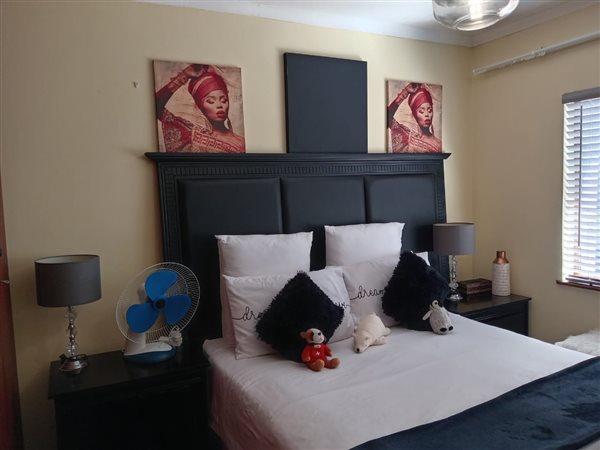 3 Bedroom Property for Sale in Beacon Bay Eastern Cape